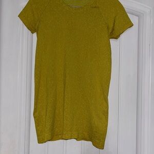 Lululemon Swiftly Tech